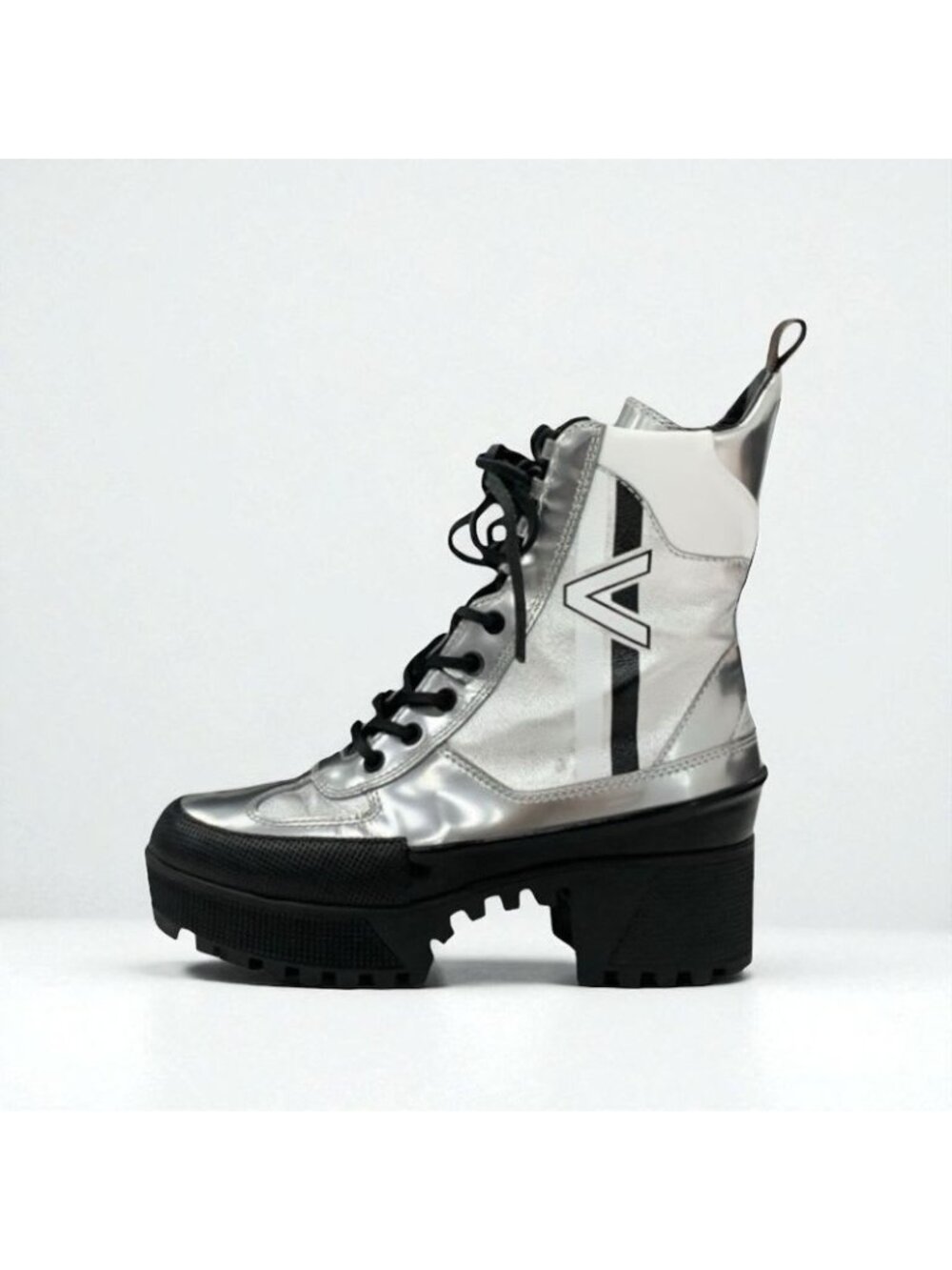 Louis Vuitton Laurie Line Boots Short Shoes Leather Patent Silver Black - Picture 3 of 10